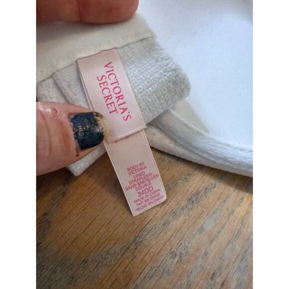 Victoria’s secret body by victoria lined strapless multiway bra white size 34DD - Picture 6 of 9
